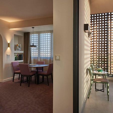 M Suite Hotel Algiers Luaran gambar