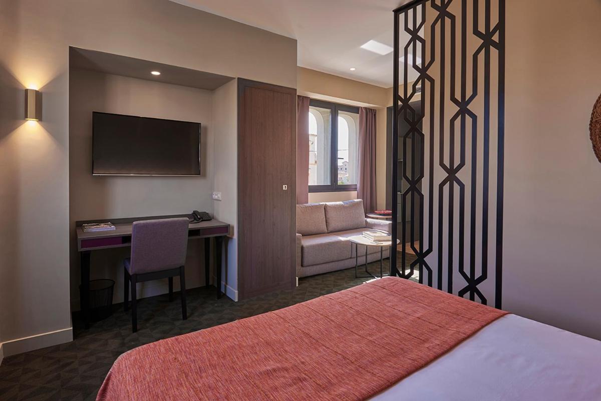 M Suite Hotel Algiers Luaran gambar