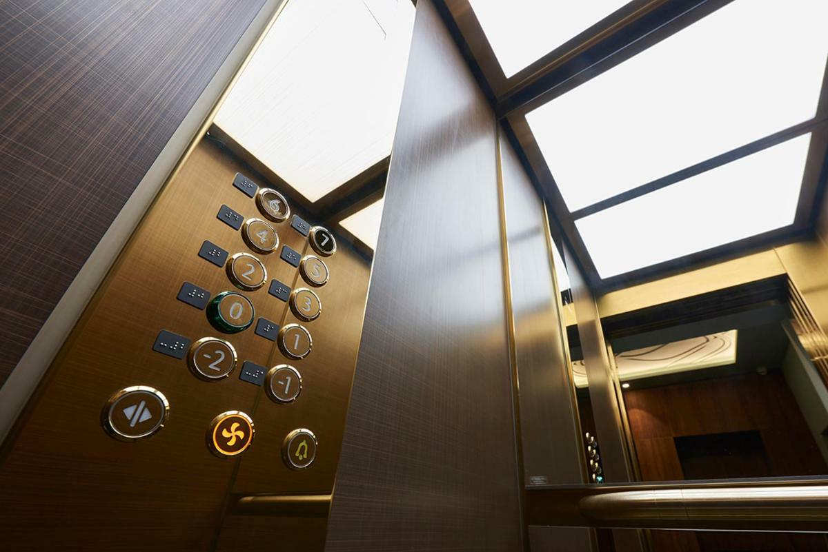 M Suite Hotel Algiers Luaran gambar